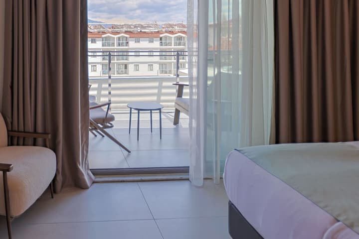 Victoria Princess Hotel