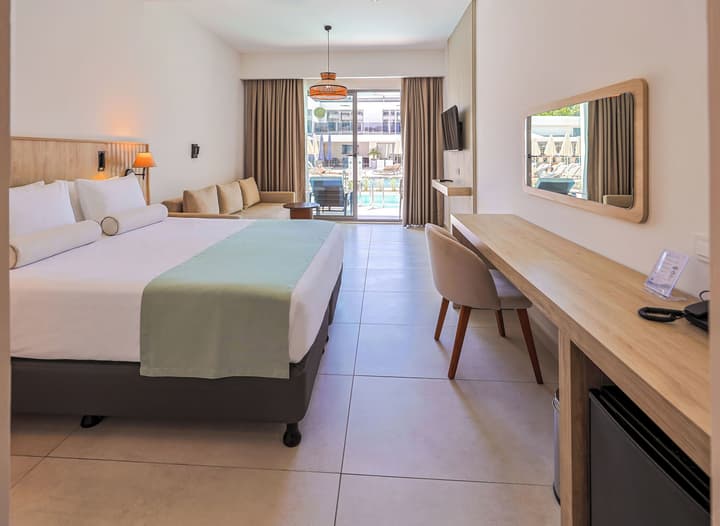 Victoria Princess Hotel