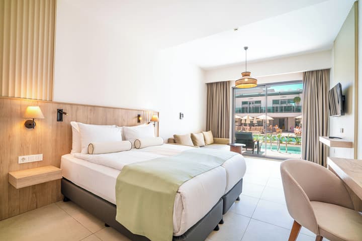 Victoria Princess Hotel