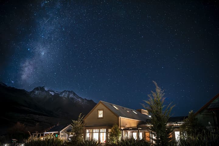 Headwaters Glenorchy Eco Lodge