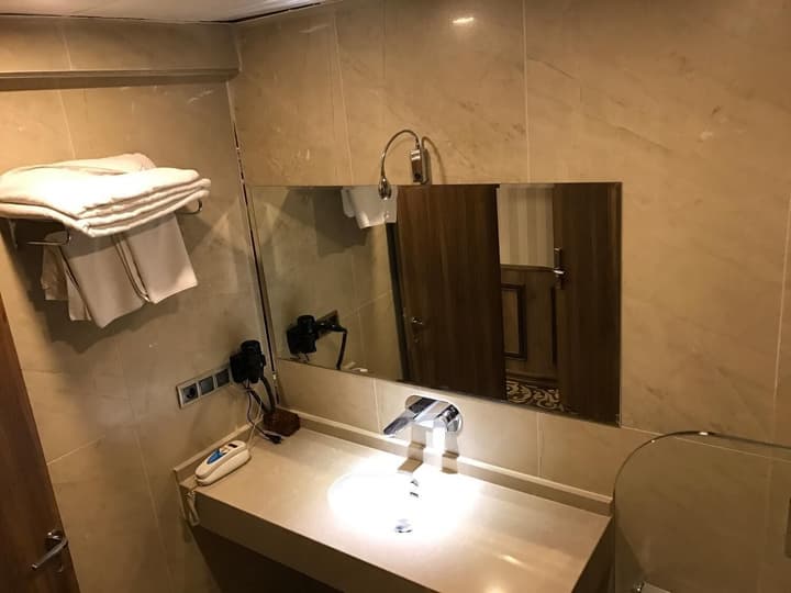 Keles Hotel
