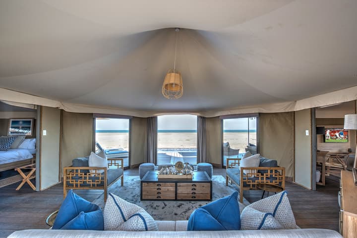 Kingfisher Retreat by Sharjah Collection