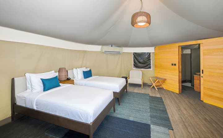 Kingfisher Retreat by Sharjah Collection