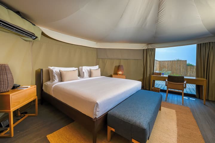 Kingfisher Retreat by Sharjah Collection