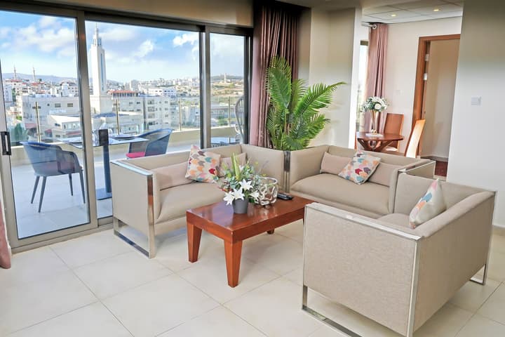 Lijam Hotel