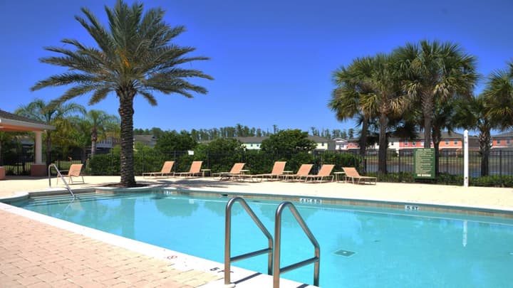 Shv1168ha - 4 Bedroom Townhome In Coral Cay Resort, Sleeps Up To 10, Just 6 Miles To Disney