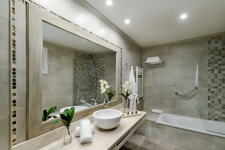 Aguila Mora Suites & Spa