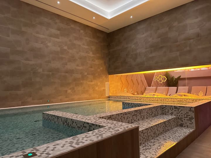 The Hive Hotel