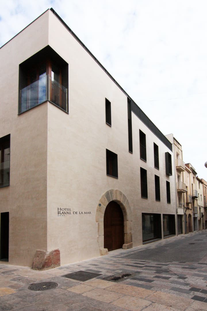 Hotel Raval de la Mar