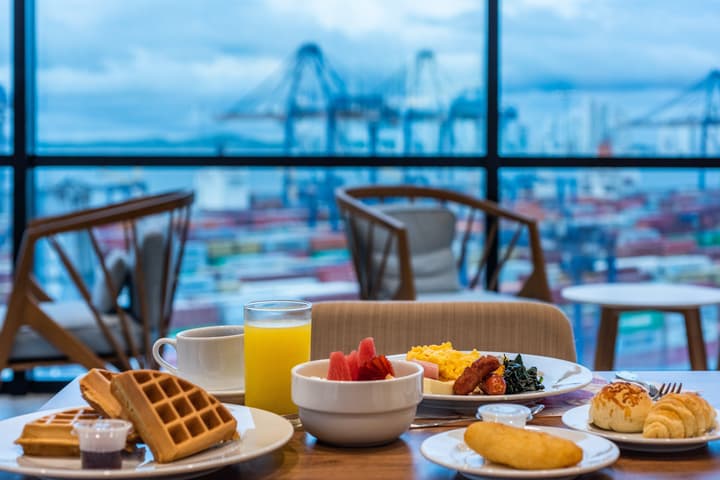 Holiday Inn Express Cartagena Manga by IHG
