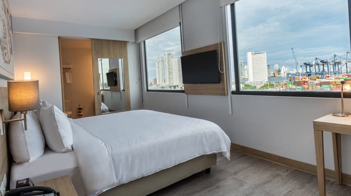 Holiday Inn Express Cartagena Manga by IHG