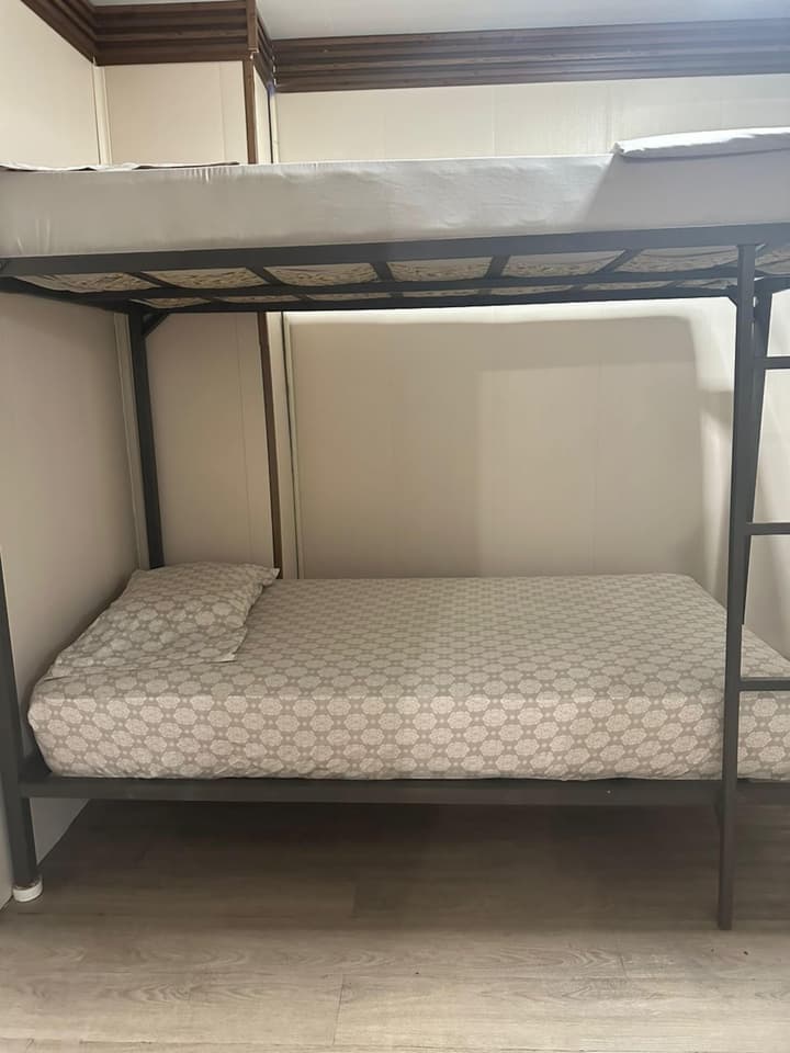 Hostel the pod 33