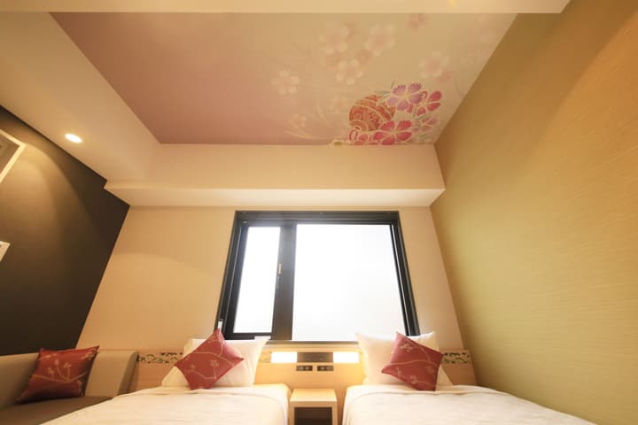 The Hedistar Hotel Kyoto Nijo Comic&Books