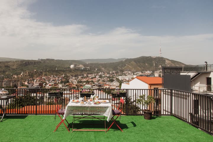 Hotel TATO