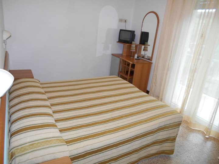 Hotel Sayonara
