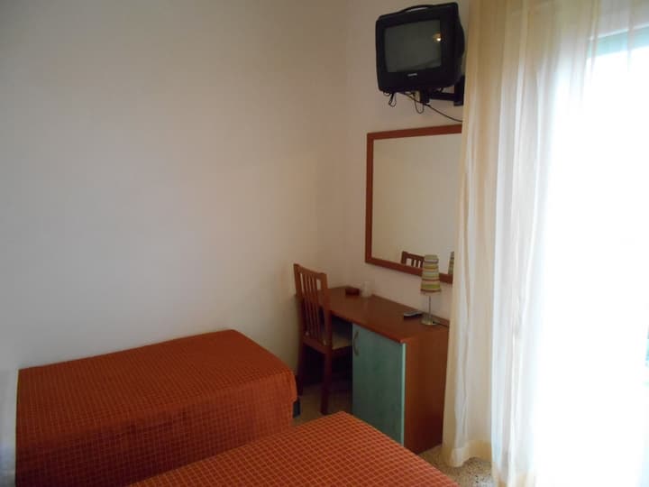 Hotel Sayonara