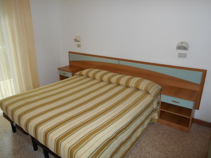 Hotel Sayonara
