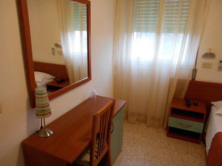 Hotel Sayonara