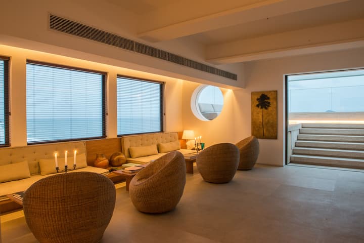 JANEIRO Hotel