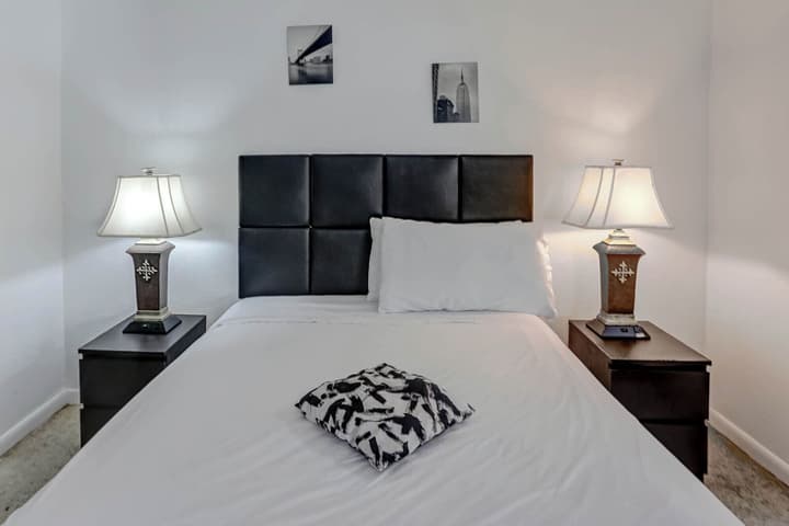 Green Seas Motel
