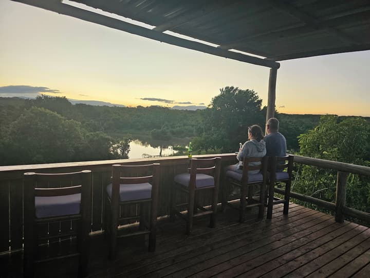 Kingfisher Creek Safari Lodge