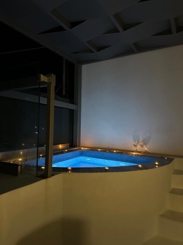 Tristhenia Hotel