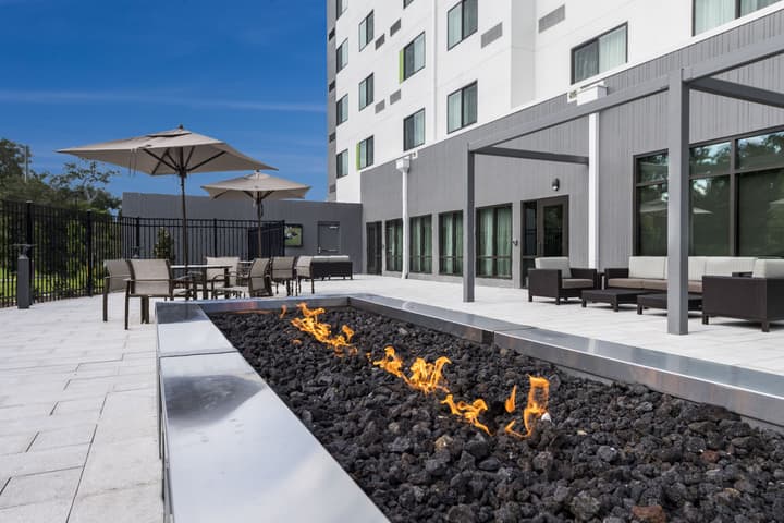 Courtyard by Marriott Tampa Northwest/Veterans Expressway