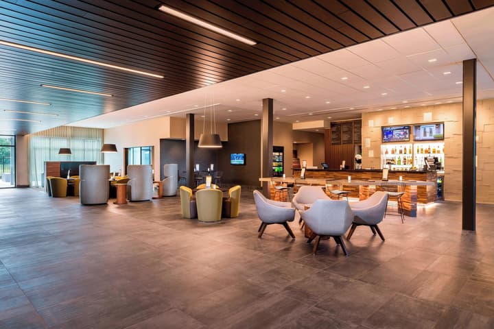 Courtyard by Marriott Tampa Northwest/Veterans Expressway