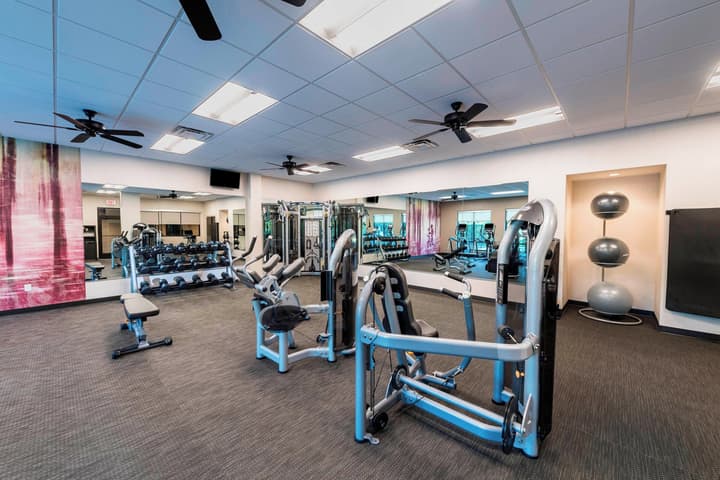 Courtyard by Marriott Tampa Northwest/Veterans Expressway