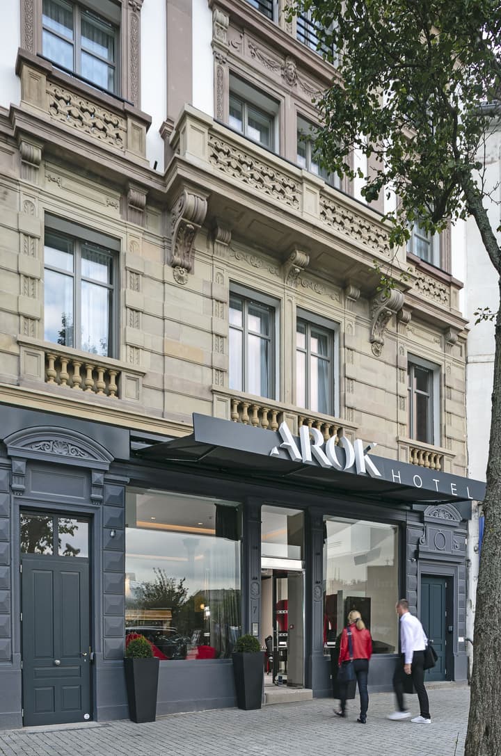 Hotel Arok