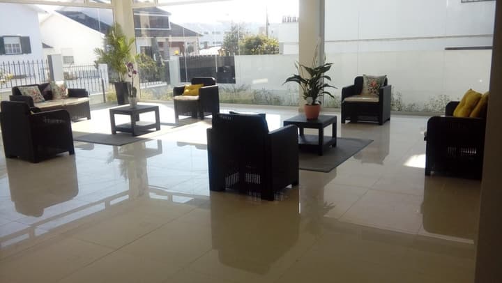 Tires Guest House