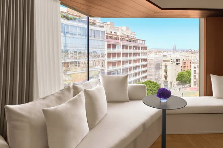 The Barcelona EDITION