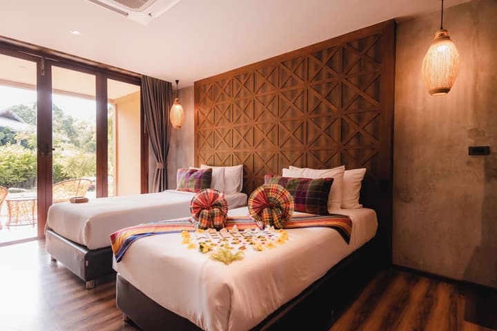 Isaan Isan Resort Khaoyai
