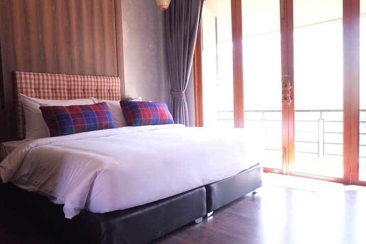Isaan Isan Resort Khaoyai