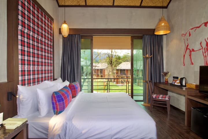 Isaan Isan Resort Khaoyai