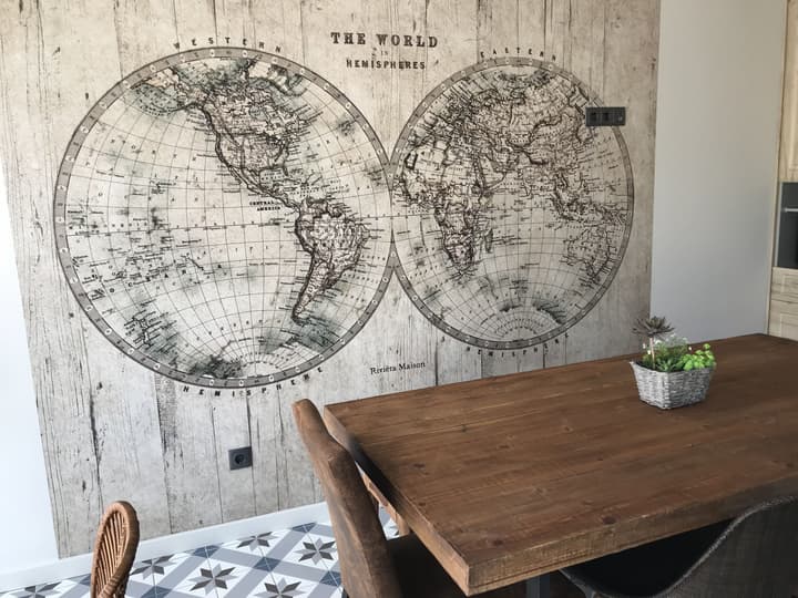 Royal Beach Hostel & Suites