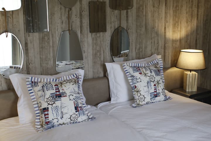 Royal Beach Hostel & Suites