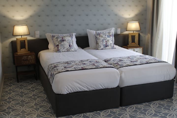 Royal Beach Hostel & Suites