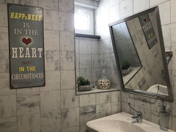 Royal Beach Hostel & Suites
