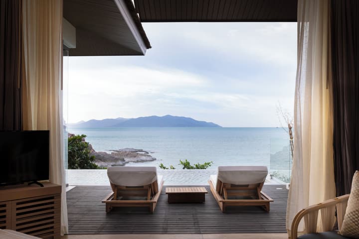 Cape Fahn Hotel – Private Islands Samui