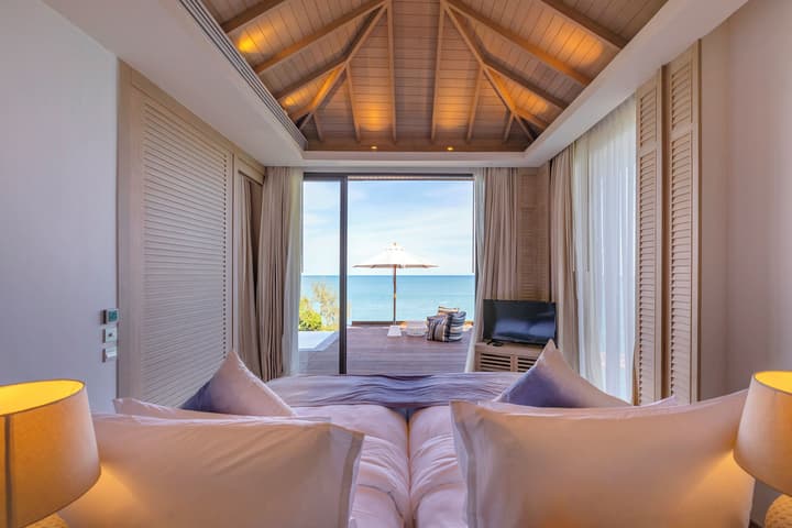 Cape Fahn Hotel – Private Islands Samui