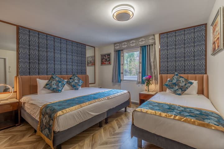 Muthu Fort William Hotel
