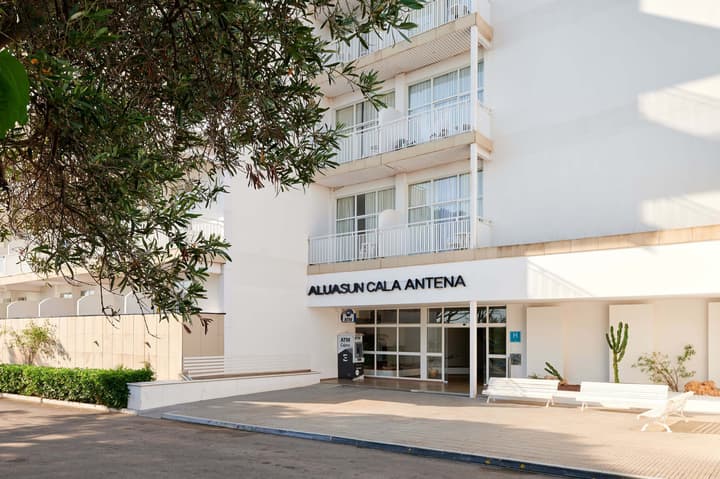 AluaSun Cala Antena – All Inclusive