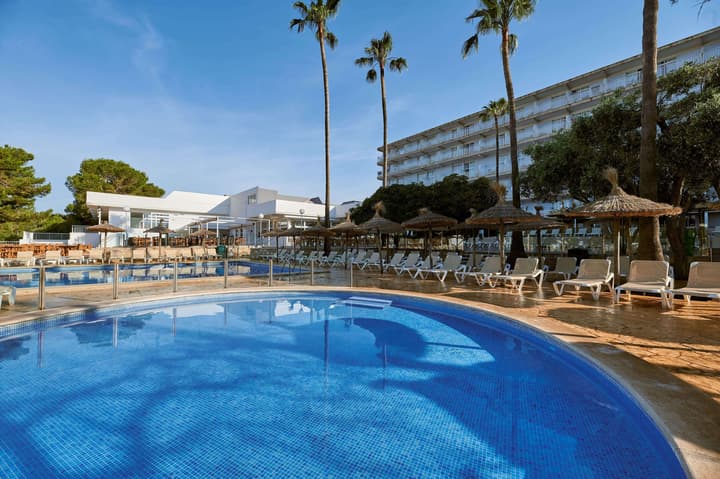 AluaSun Cala Antena – All Inclusive