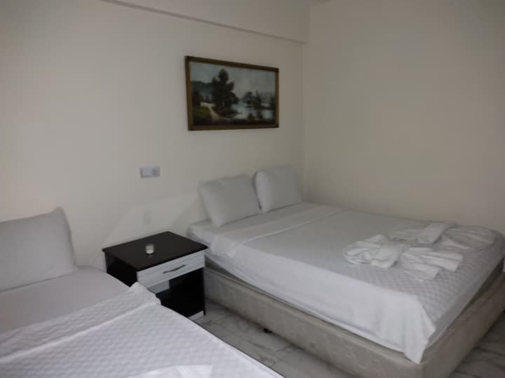 Ozturk Hotel