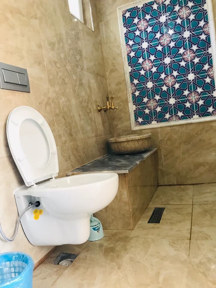 Ozturk Hotel