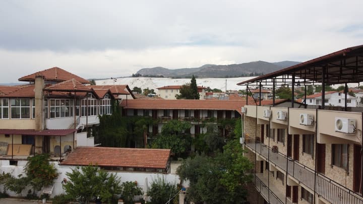 Ozturk Hotel