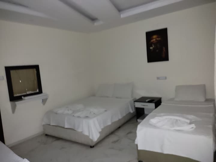 Ozturk Hotel