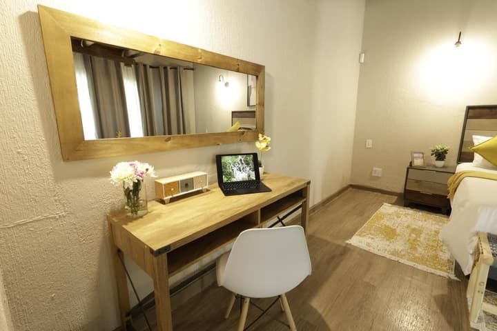 Shingalana Guest House