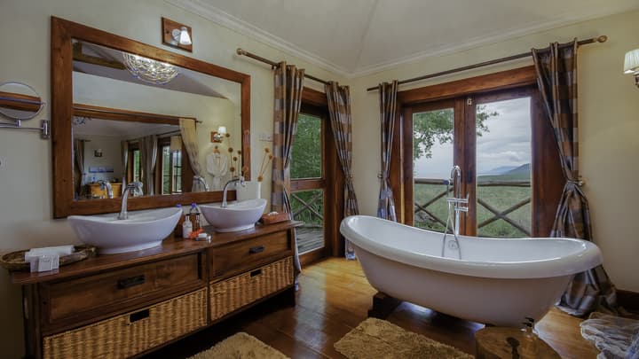 Escarpment Luxury Lodge